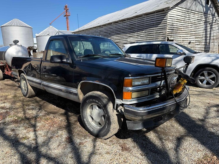 1995-gmc-1500-image-3