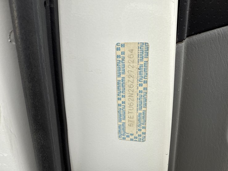 2006-toyota-tacoma-image-36