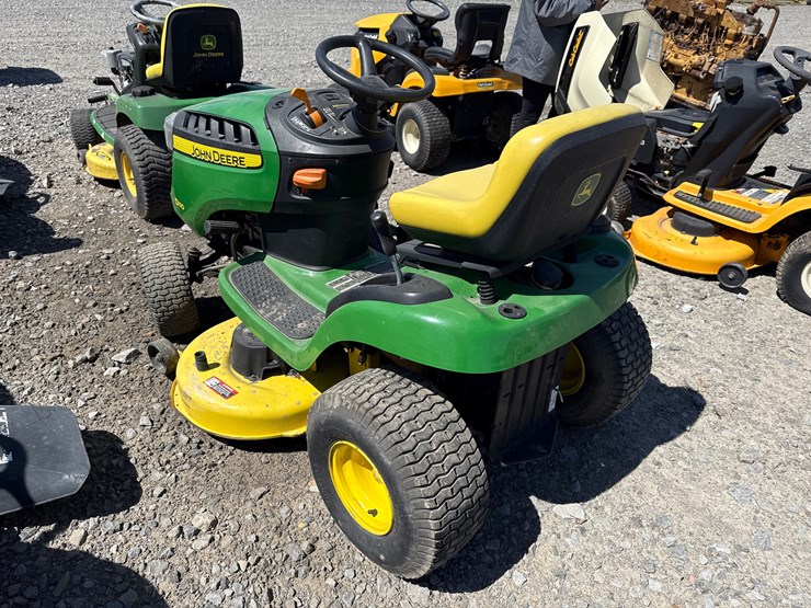 john-deere-d110-image-4