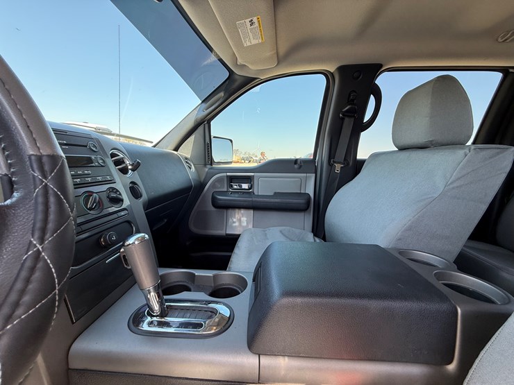 2005-ford-f150-image-28