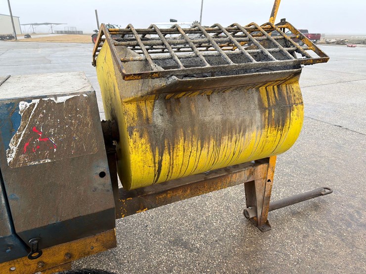 stone-3ft-gas-powered-portable-cement-mixer-image-7