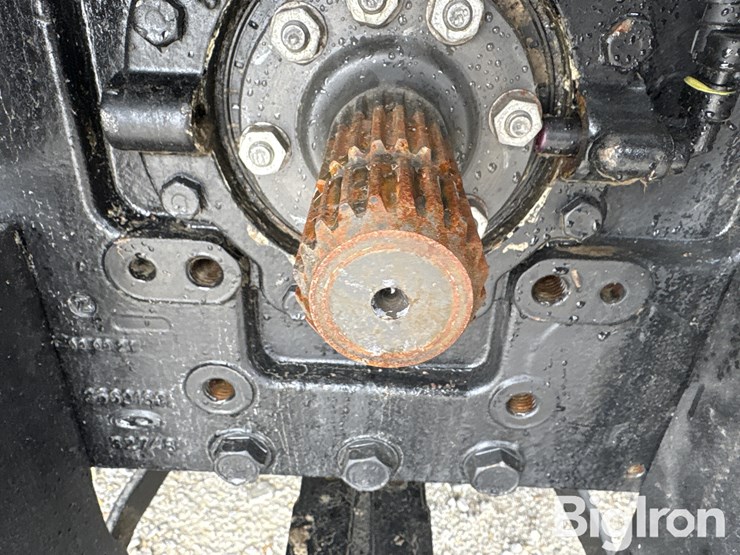 2022-jcb-8330-fasttrac-4wd-tractor-image-19