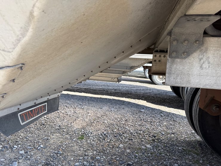 2015-timpte-hopper-bottom-image-25