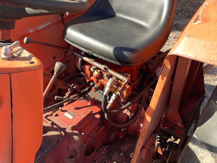 1980-allis-chalmers-5040-2wd-tractor—1-owner-image-19