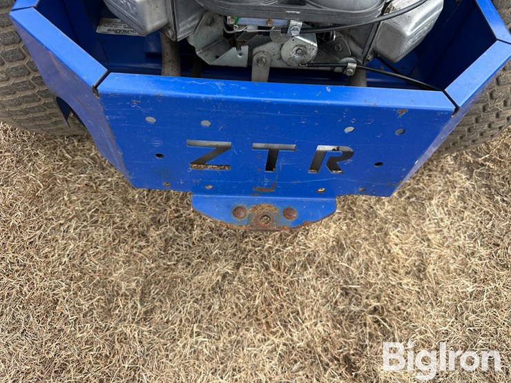 dixon-speed-ztr44-image-15