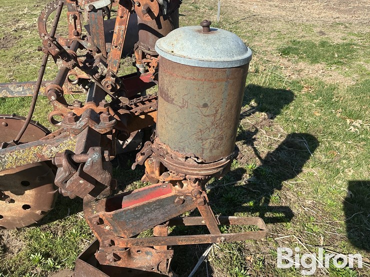 2r40-planter-image-9