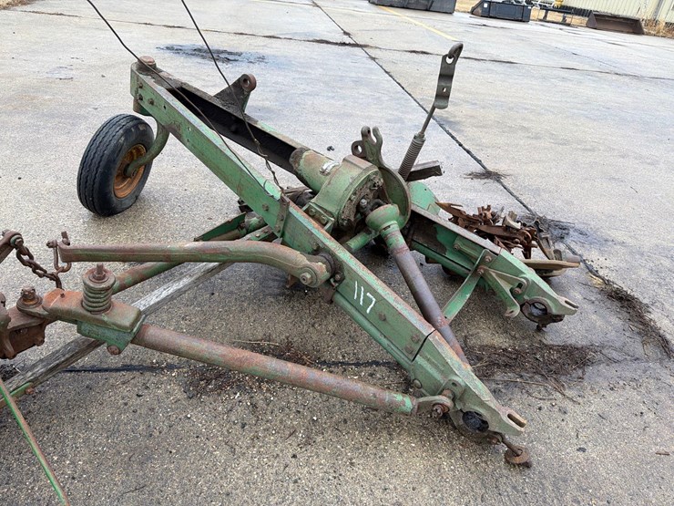 john-deere-8-image-15