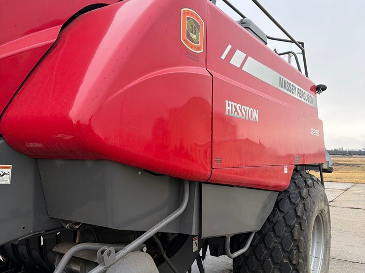 massey-ferguson-2290-image-8