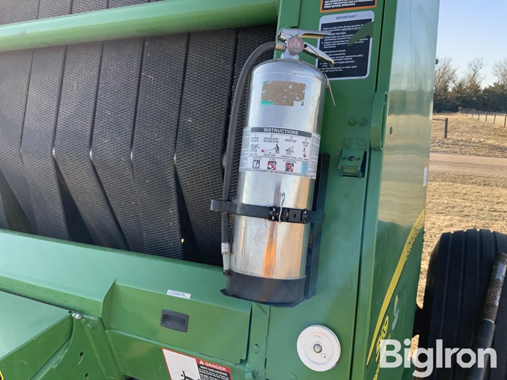 2015-john-deere-569-image-13