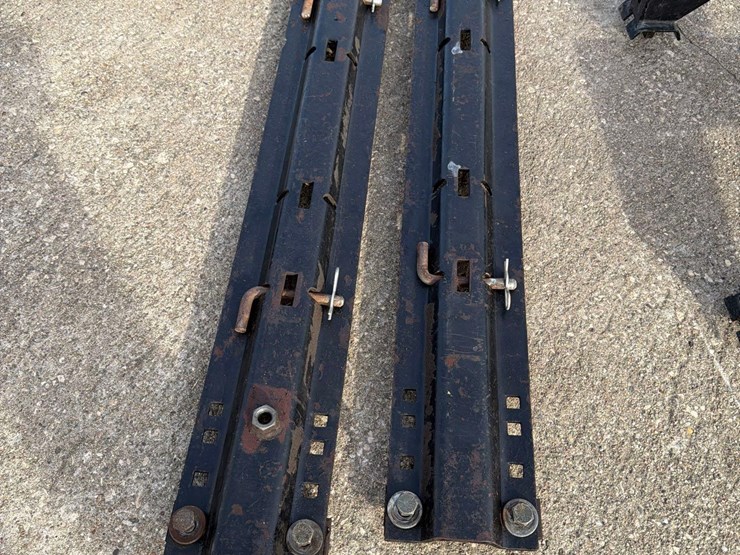 5th-wheel-pickup-hitch-image-6