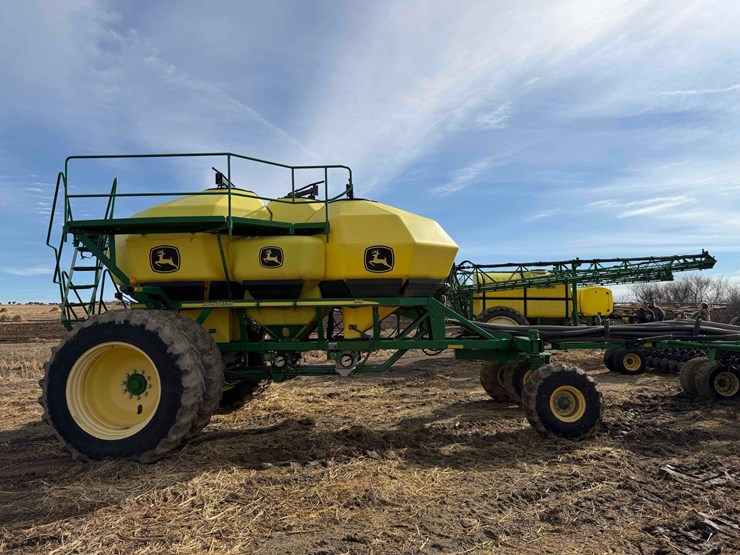 2011-john-deere-1890-image-8
