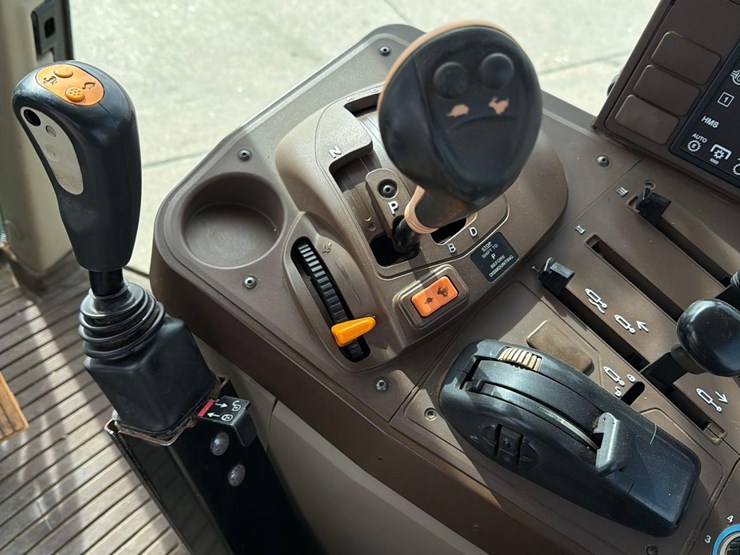 john-deere-7420-image-40