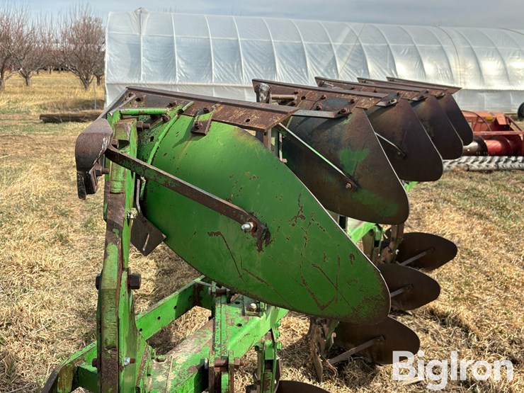 oliver-6342-image-19