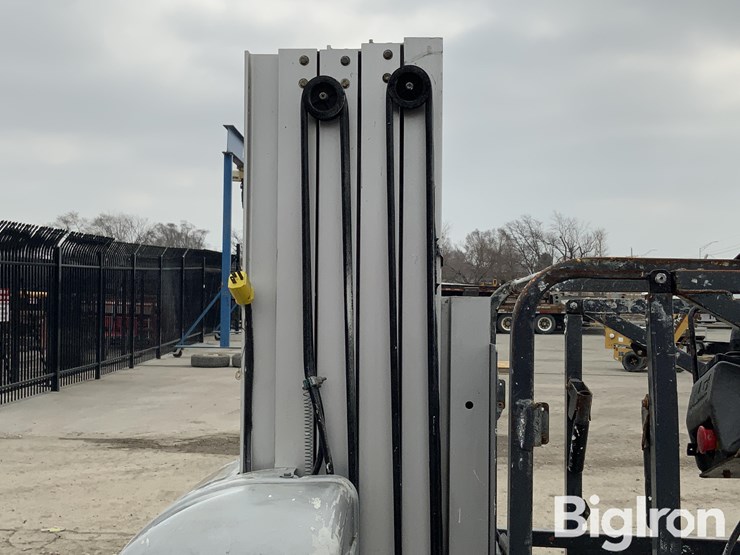 2015-massey-ferguson-730-image-19