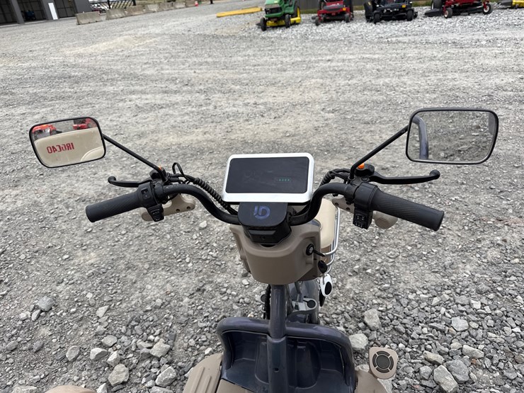 #55-•-irgc40-electric-tricycle-w/-charger-h52zyf7t7sa011616-inv#-43230-image-10