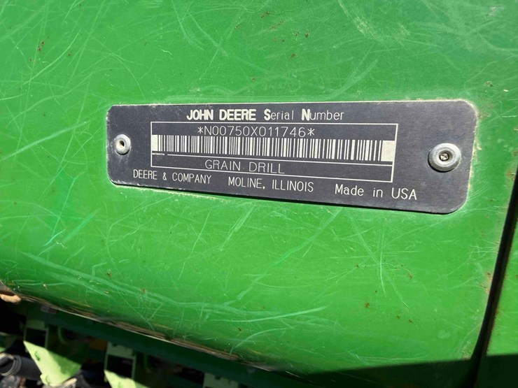 john-deere-750-image-25