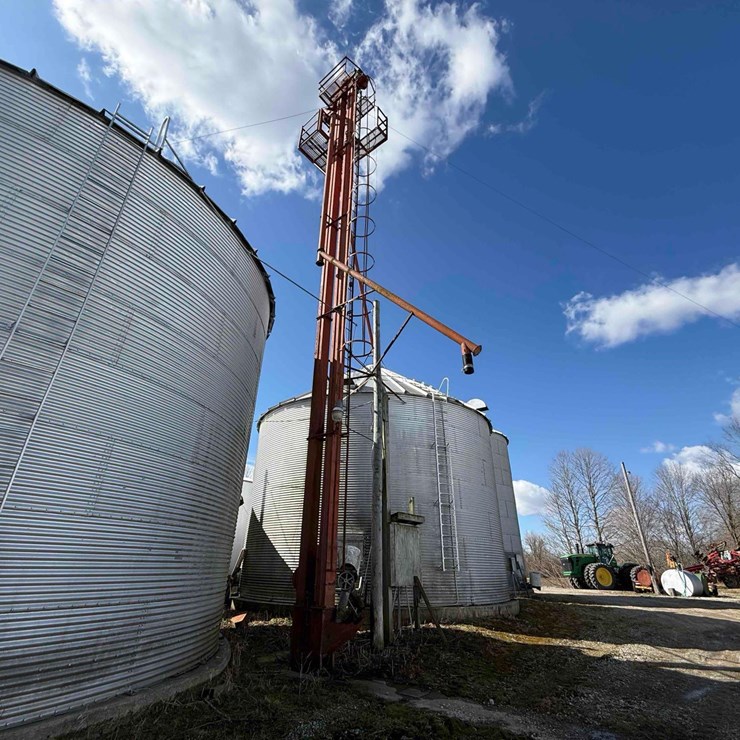 Grain Leg w downspouts