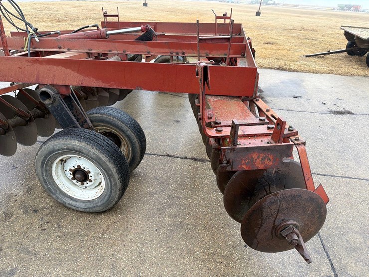 international-480-image-7