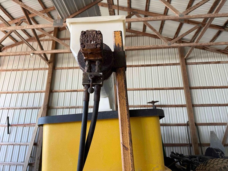 john-deere-7240-image-23