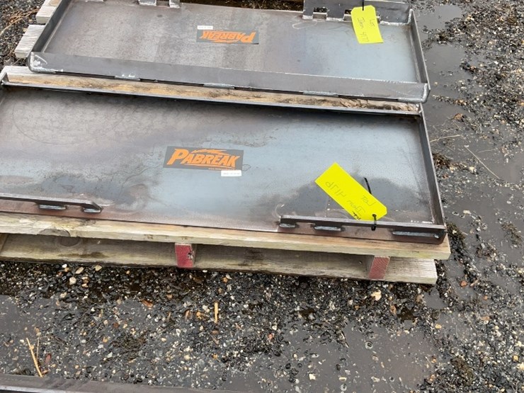 2025-pabreak-skid-steer-plate-(new)-image-1