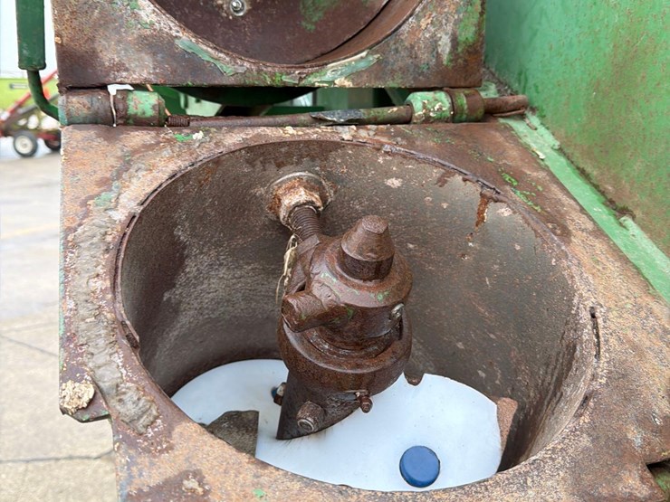 john-deere-650-image-14