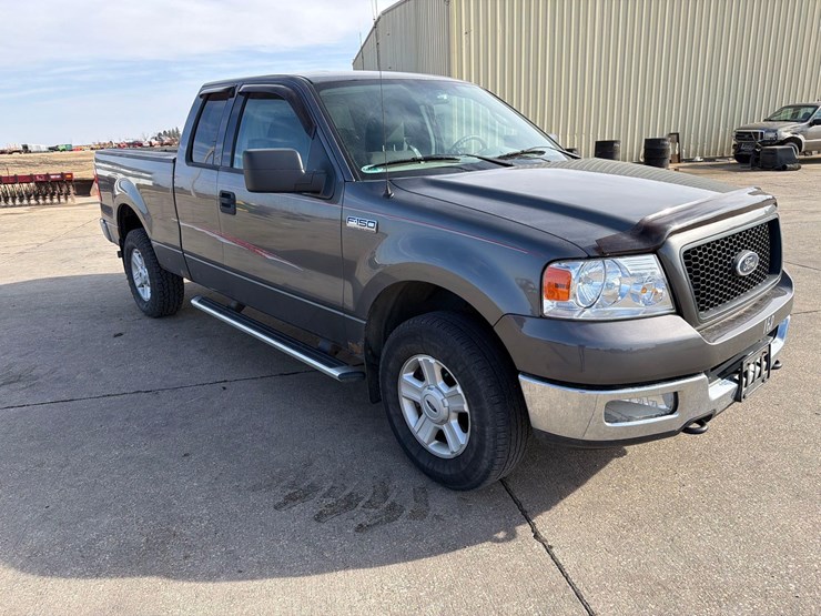 2004-ford-f150-image-3