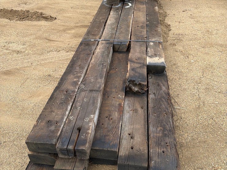 approx-30-bridge-planks-image-7