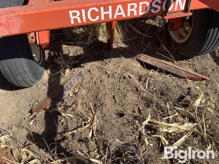 richardson-ae4-30-4-image-19