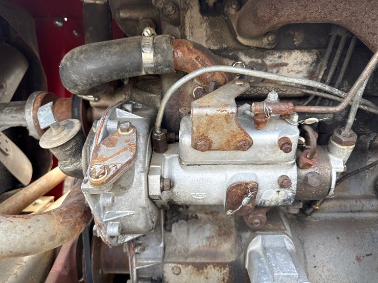 massey-ferguson-245-image-32