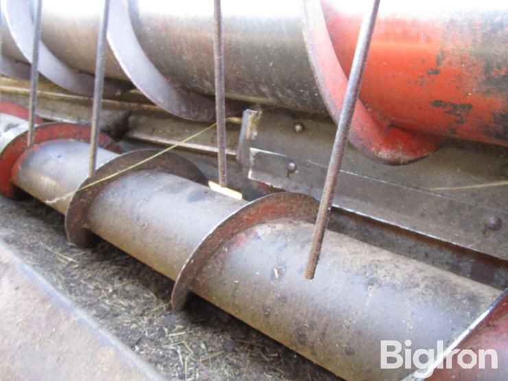 hesston-1160-image-20