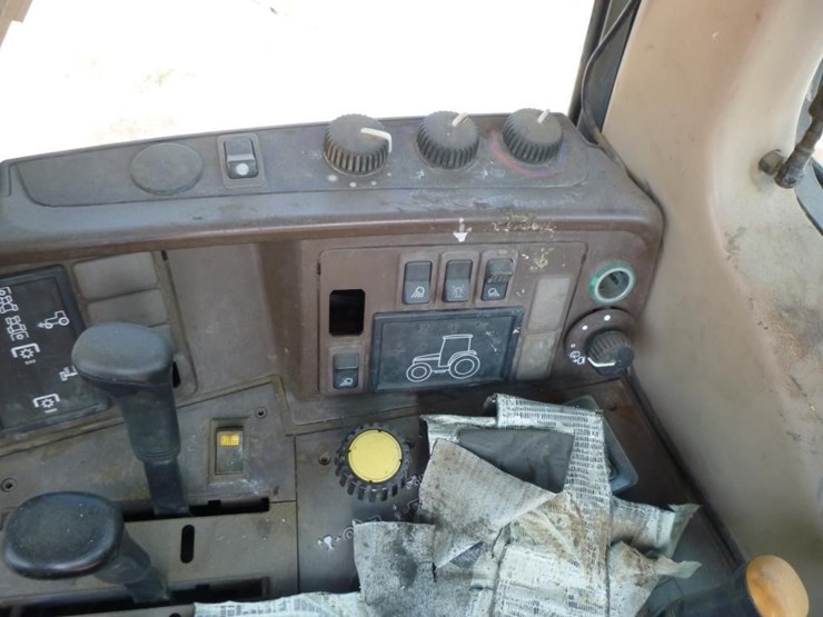 1999-john-deere-6410-image-11