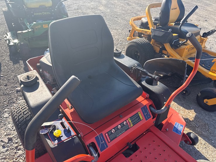 #15-•-badboy-zpup-60”-zero-turn-mower-inv#-43058-image-21