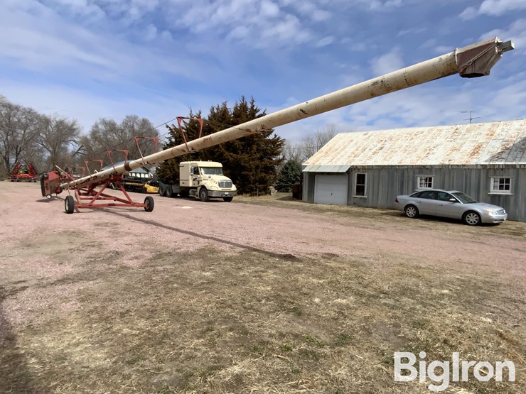 feterl-w1282-auger-w/swing-hopper-image-7