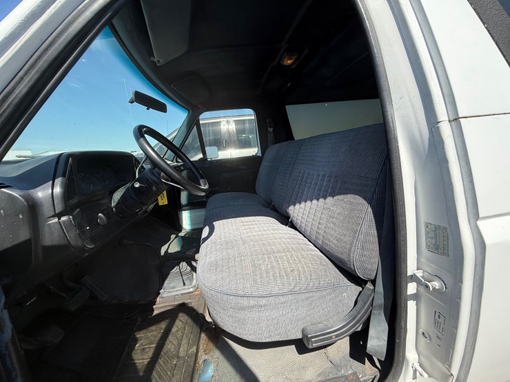 1988-ford-bronco-image-37