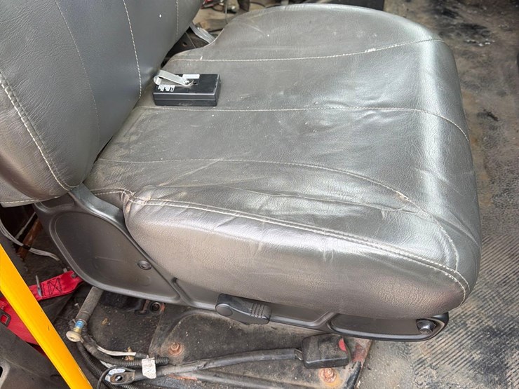 2014-international-4000-image-26