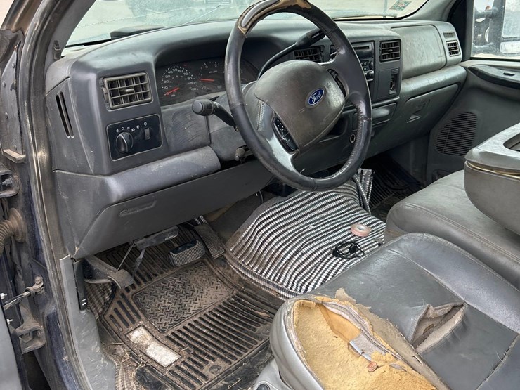 2003-ford-f250-image-28