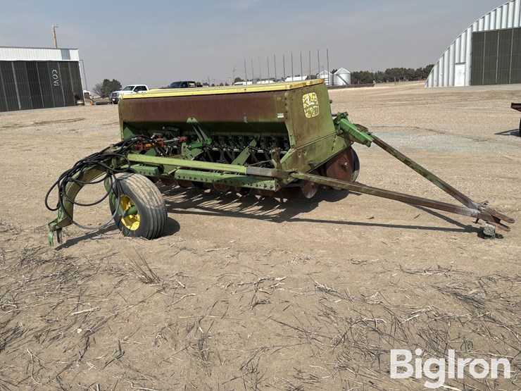 john-deere-9300-image-1