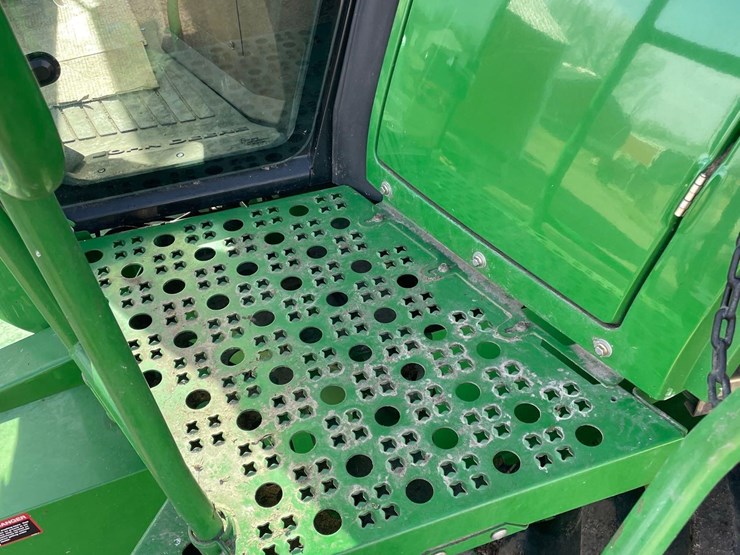 2007-john-deere-9560-sts-image-54
