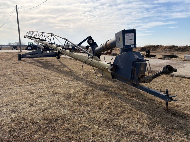 harvest-international-h1392-image-2