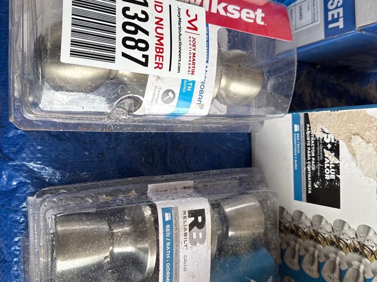 1-lot-of-misc.-lock-sets-image-4