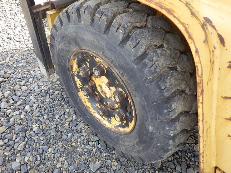 caterpillar-v40c-image-11