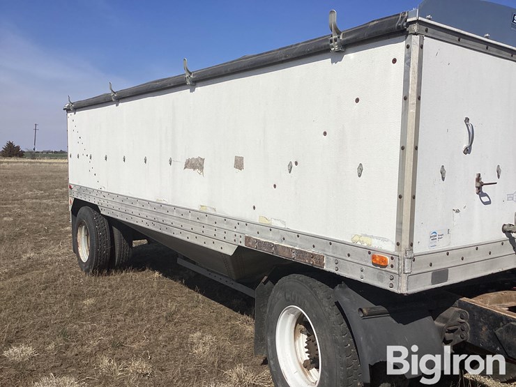 1978-ford-8000-image-15