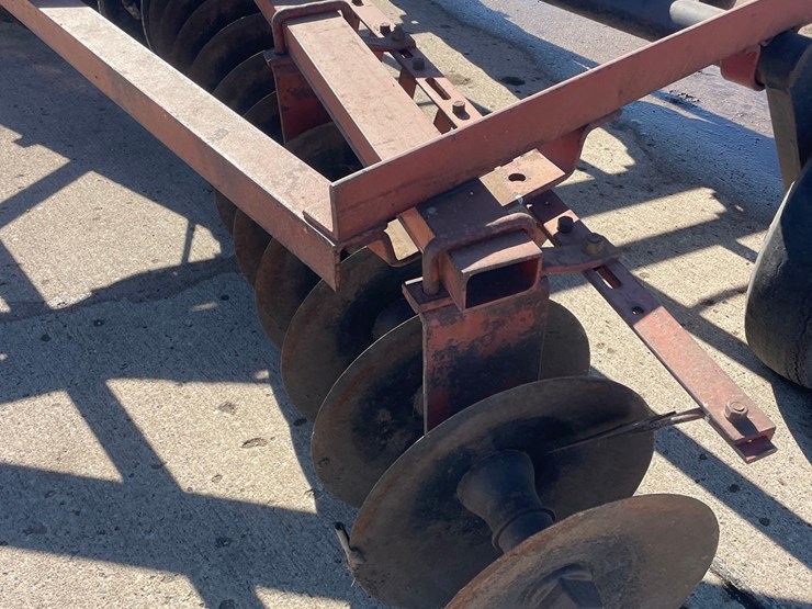 international-370-image-6