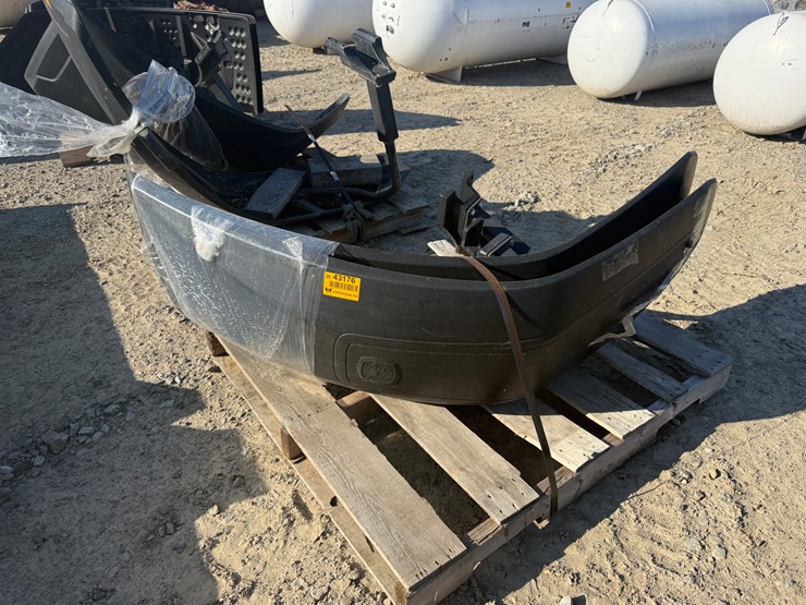 john-deere-8-image-3