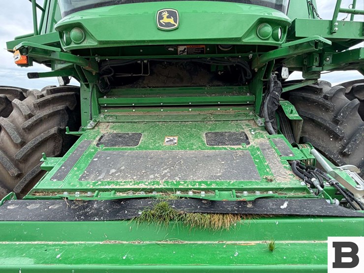 2023-john-deere-s780-image-10