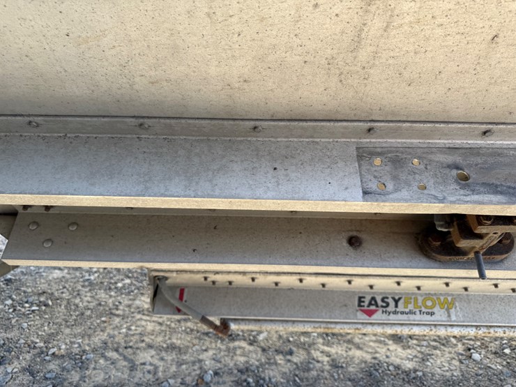 2015-timpte-hopper-bottom-image-39