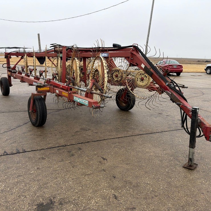 Sitrex Magnum MK 10-12 Pull Type Wheel Rake