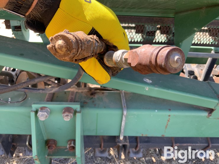 john-deere-1520-image-11