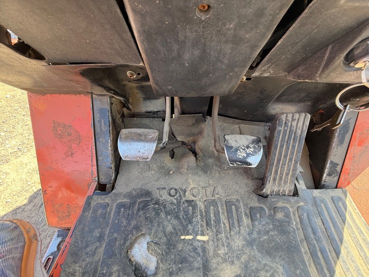 toyota-7fgcu25-image-42