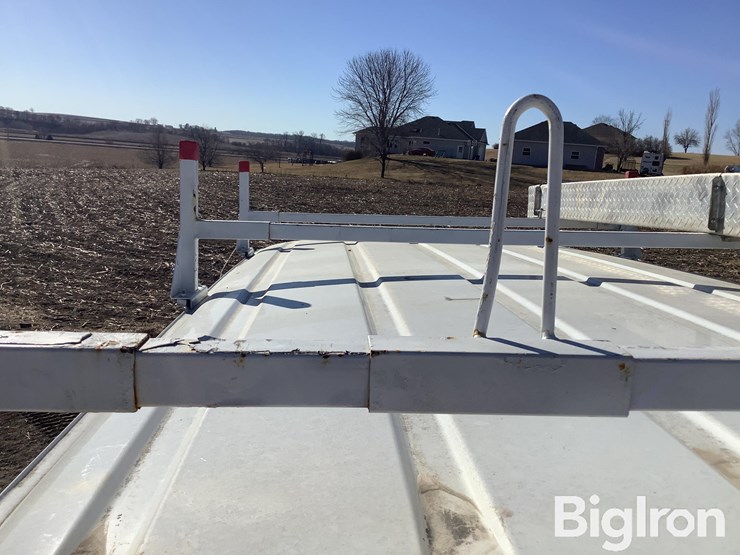 2013-ford-e250-image-12